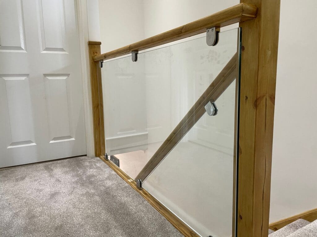 Glass infill panel staircase - Billericay, Essex