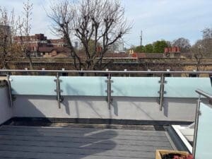 Rooftop terrace glass balustrade - Elephant and castle, London